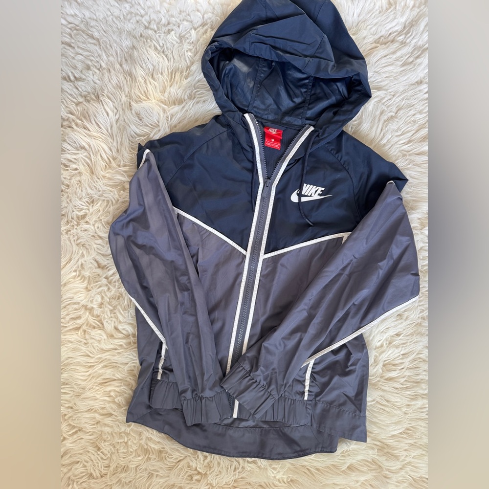 Nike WindBreaker